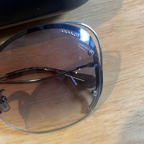 Coach sunglasses new with case wire frame - Picture 2 of 9